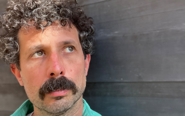 Headshot of Evan Abramson