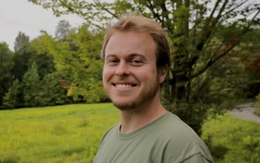 Headshot of Shayne Geiger
